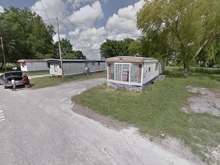 202 Melton Rd — Photo 8