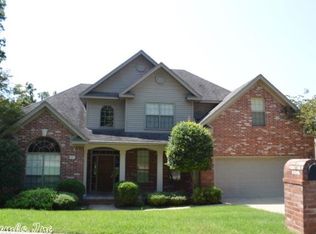 10 Wellington Woods Ct, Little Rock, AR 72211