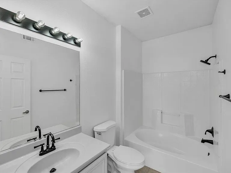 7115 S Durango Dr #309 — Photo 6