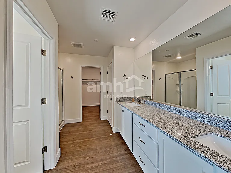 5949 W Columbine Dr — Photo 14