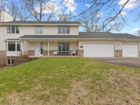 1679 118th Ave NE, Blaine, MN 55449