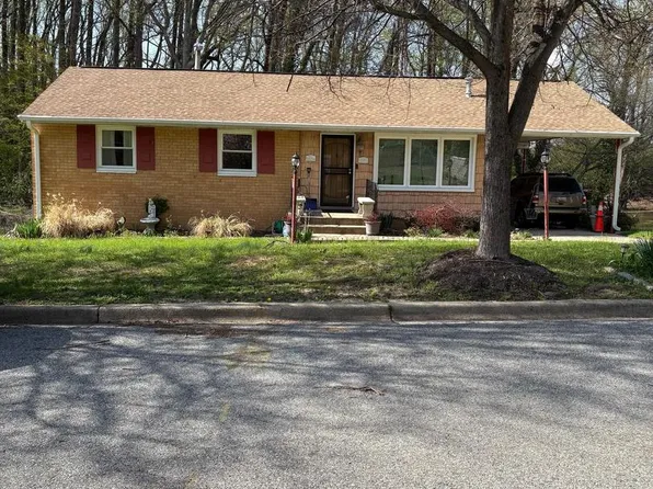 7802 Beechnut Rd, Capitol Heights, MD 20743