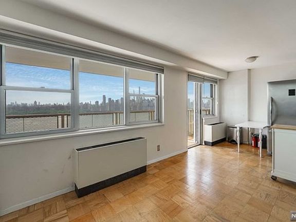 5th image of 6600 Boulevard East APT 11C