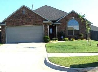 1013 SW 127th Pl, Oklahoma City, OK 73170