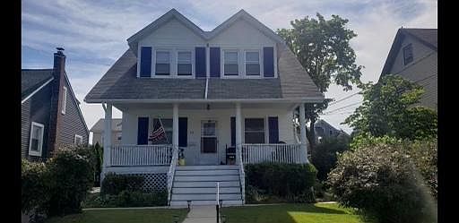 1st image of 15 Whittemore Pl #1