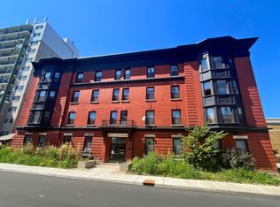 191 McLeod St #2/3, Ottawa, ON K2P 0Z8
