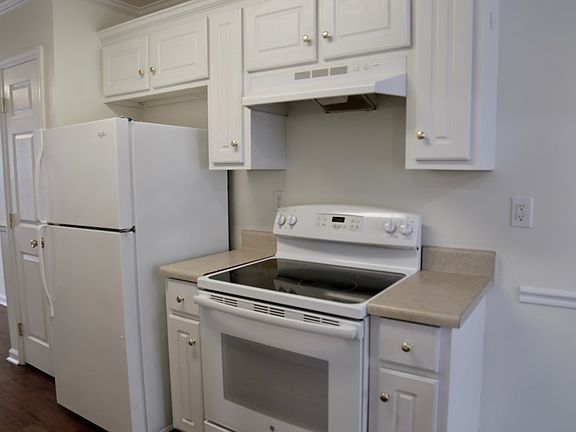 5th image of 3522 Tullocks Hill Dr