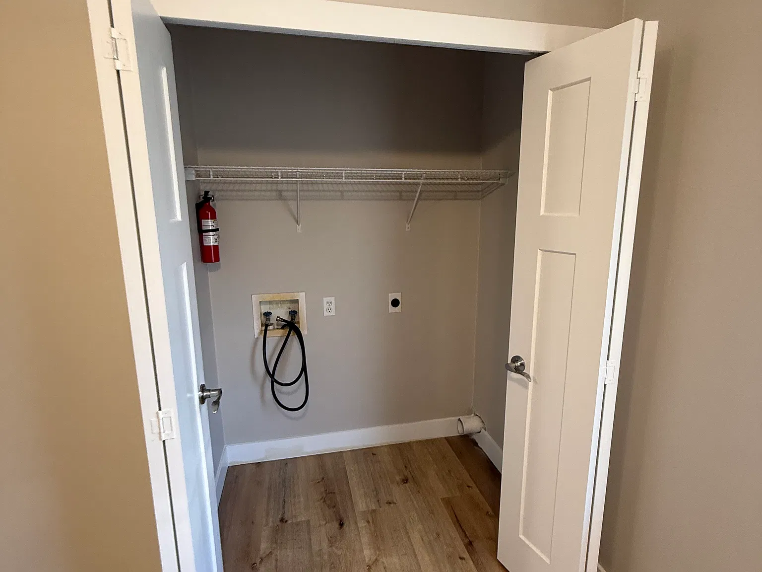 3 bed, 1.5 bath, 1300 sqft, $1,600 — Photo 4