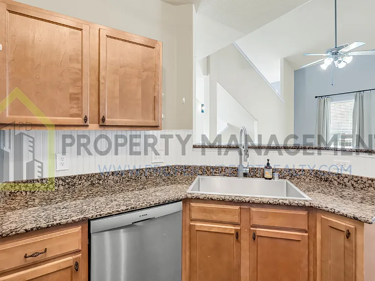 5501 Mezereon Ln — Photo 20