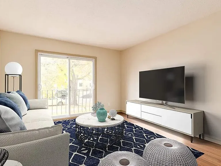 10715 112th St NW — Photo 17