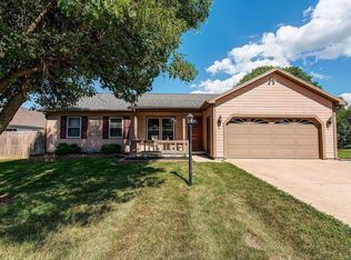 304 N Maude Dr W, Rossville, IN 46065