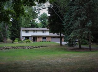 5700 Lockwood Dr, Washington, MI 48094