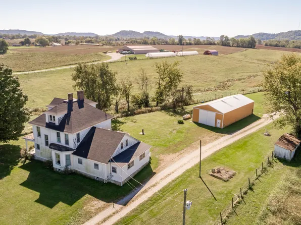 1045 Miller Pike, Lebanon, KY 40033