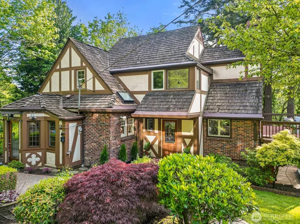 385 NW 112th Street, Seattle, WA 98177