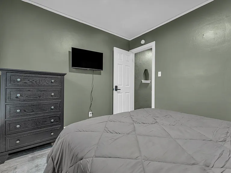15010 Appoline St — Photo 4