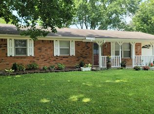 142 Kensington Park Rd, Greenwood, IN 46142