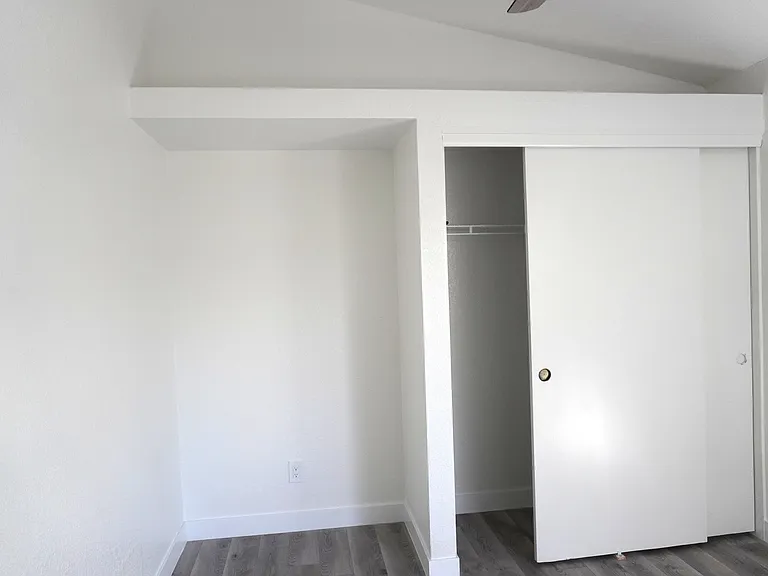 3rd Bedroom w/ desk nook and shelf on top