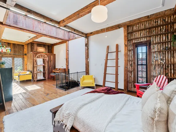 463 West 47th Street image 18 of 27