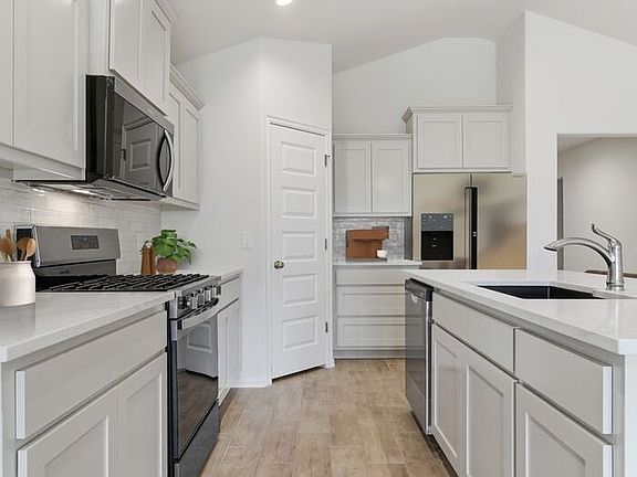 4th image of 11504 E 94th Pl N