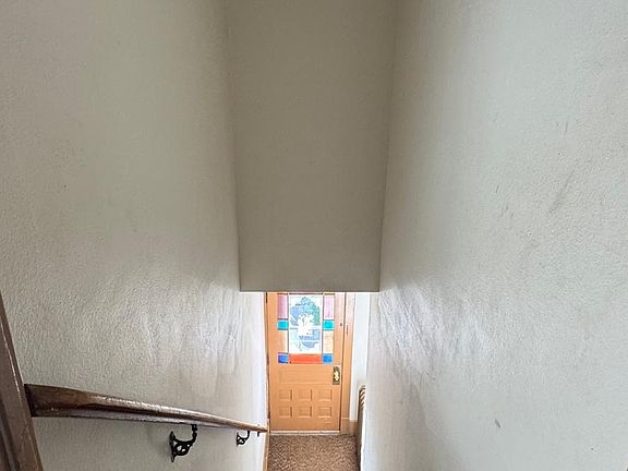 3rd image of 217 S 7th St #1/2