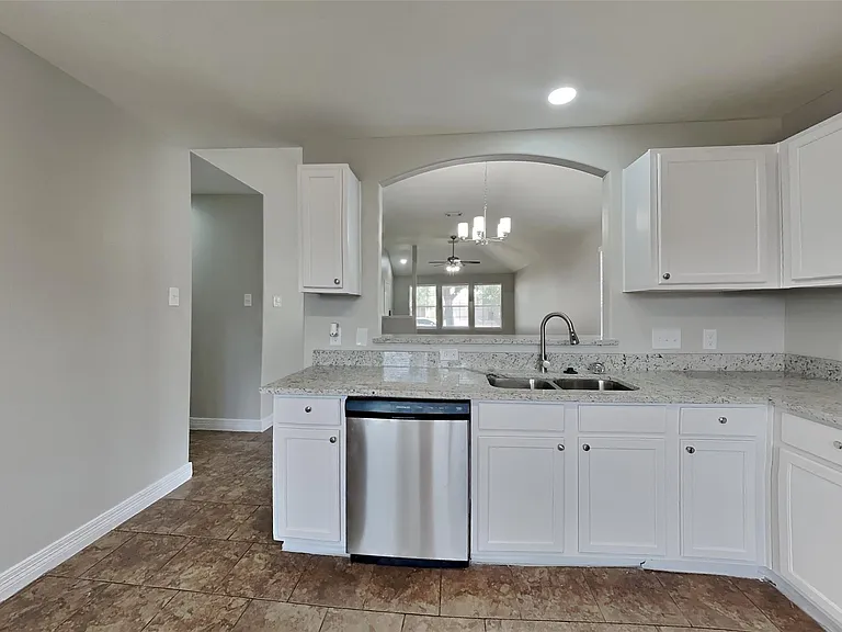 19518 Kadabra Dr — Photo 3