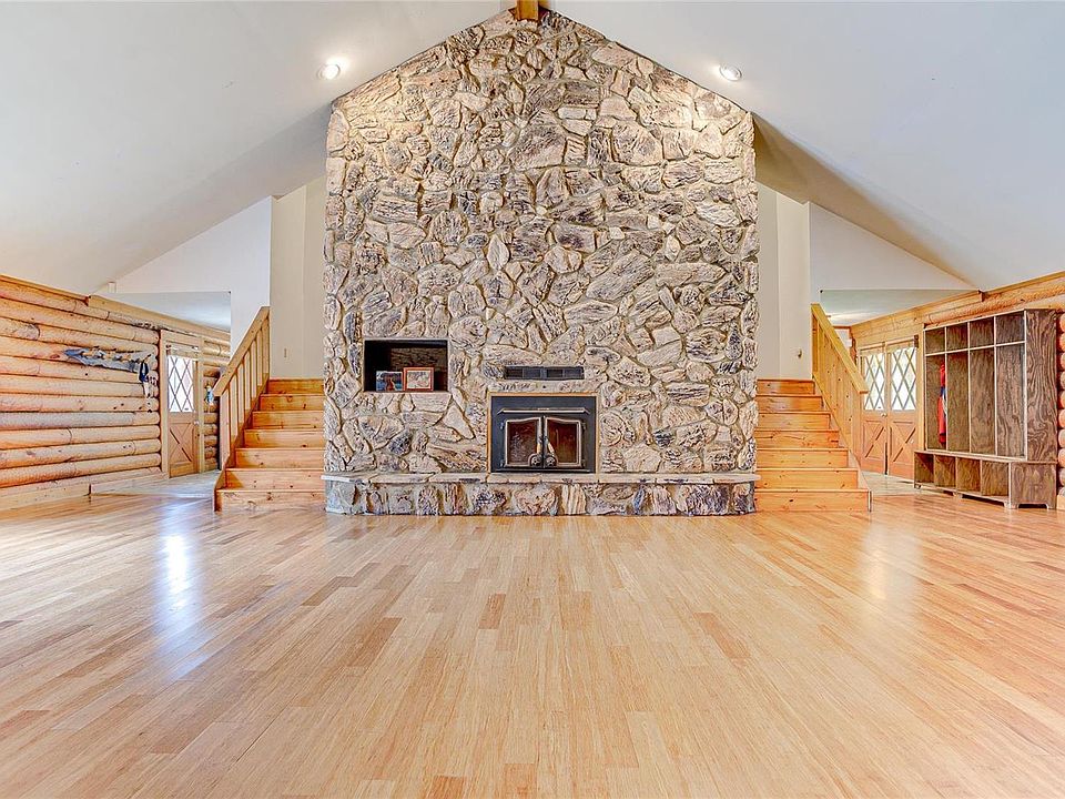 1st image of 6255 Beverly Ct