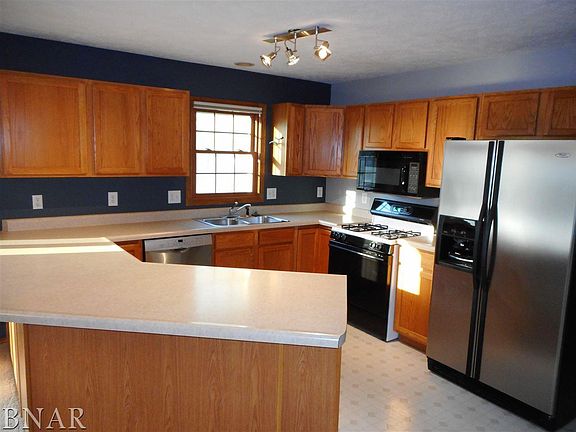 2nd image of 3512 Glenmore Dr