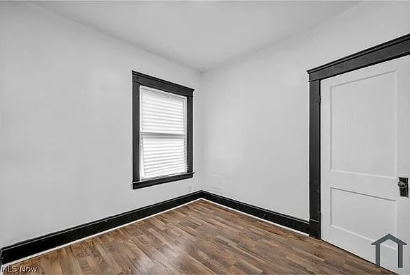 3 bed, $1,350 — Photo 4