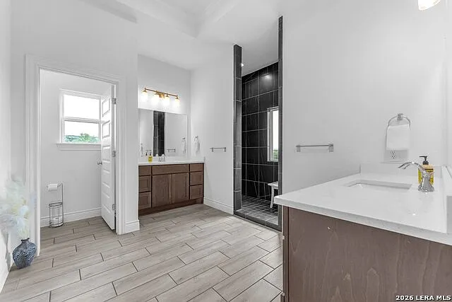 2488 Waterfront Park Dr — Photo 39