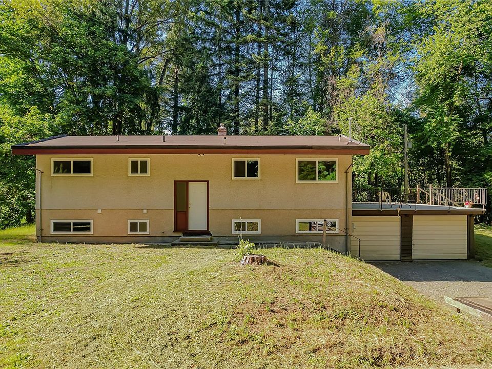 1st image of 3246 Gibbins Rd