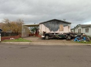 420 E 9th Ave, Junction City, OR 97448