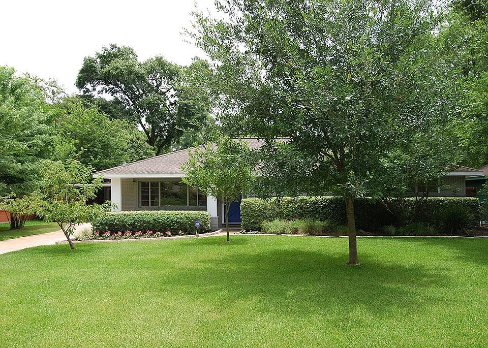 1st image of 1722 Parana Dr