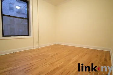 Rented by Link NY Realty