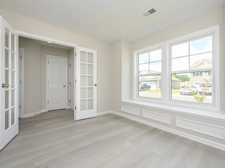 105 Bruinen Dr — Photo 5