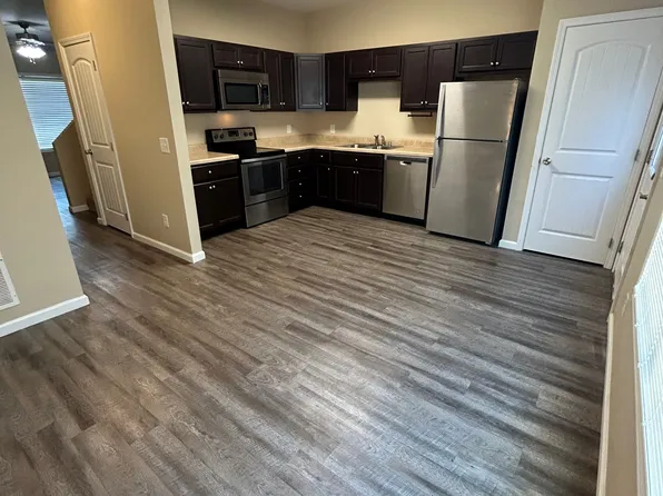 Walden Park Townhomes, 4500 Nace Ln #Db392de6f, Paducah, KY 42001