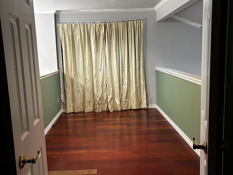 7827 Bateman Ln — Photo 11