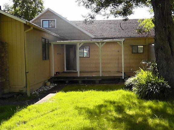 2nd image of 328 W Seattle Ave