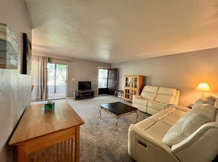 3124 Us Highway 441 SE APT E4, Okeechobee, FL 34974