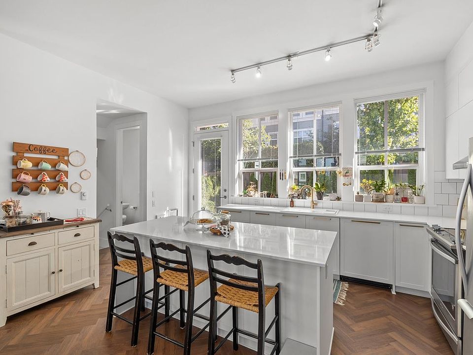 1st image of 15828 27th Ave #59