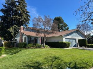 61 Sparrow Ct, Redlands, CA 92374