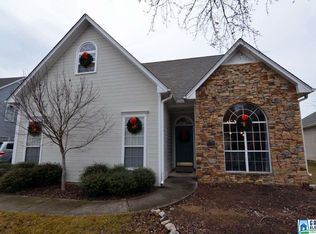 1126 Amberley Woods Dr, Helena, AL 35080
