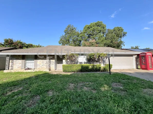 1209 Irwin Dr, Hurst, TX 76053