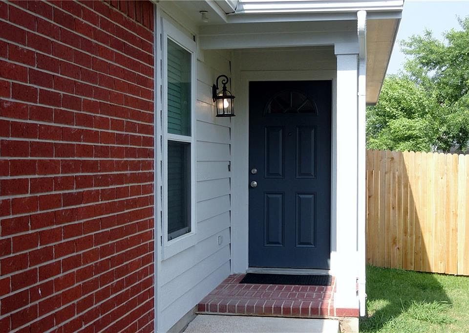 1st image of 2210 John Tee Dr