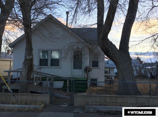 311 10th St, Rawlins, WY 82301