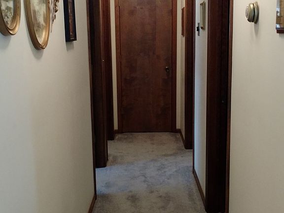 3rd image of 104 E Gemini St