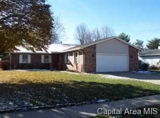 2516 Cherry Rd, Springfield, IL 62704