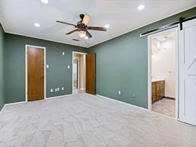 1620 Post Oak Dr — Photo 15