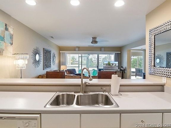 3rd image of 418 Regatta Bay Dr #1B