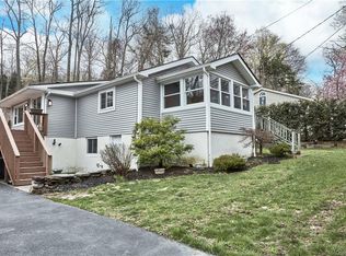 338 E Shore Rd, Greenwood Lake, NY 10925