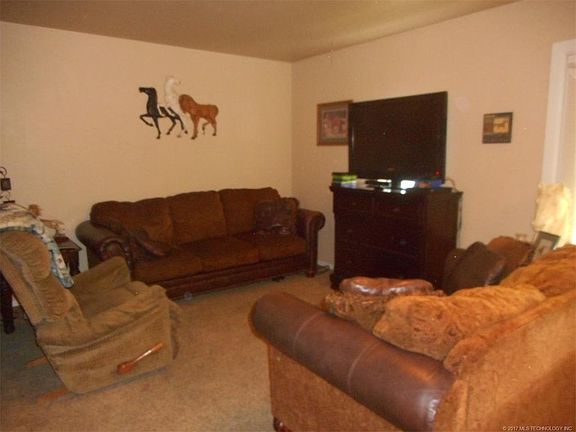 3rd image of 1309 S 2nd St